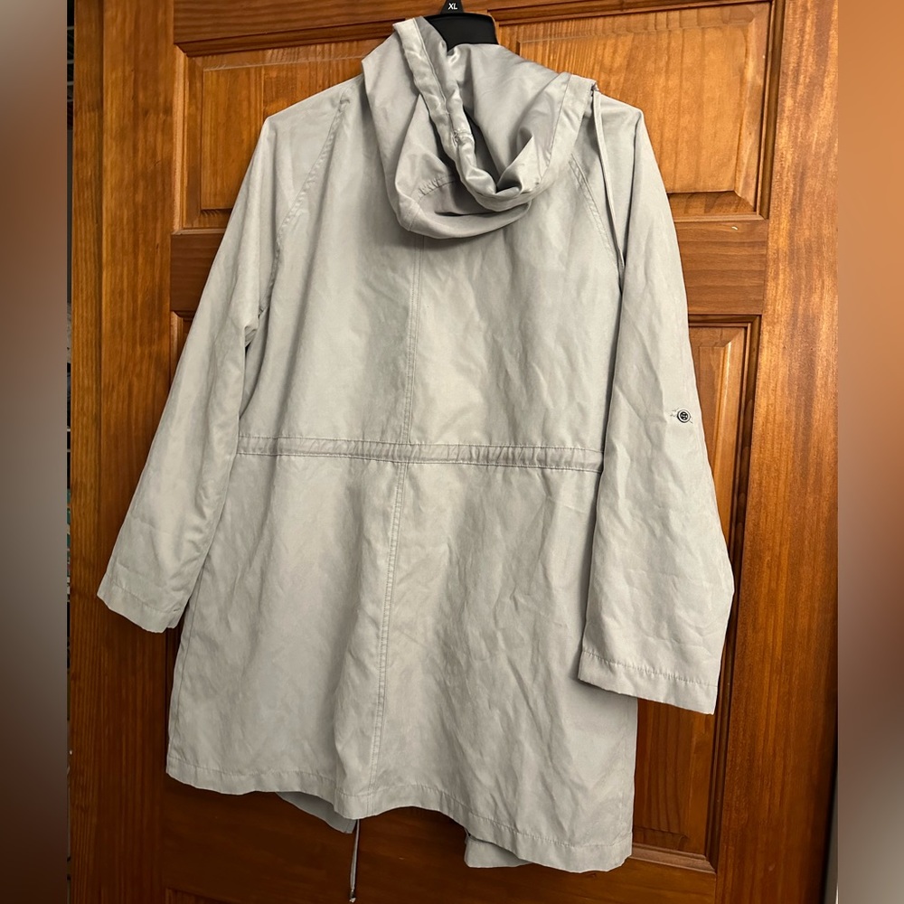 Light weight Spring jacket - Picture 2 of 2